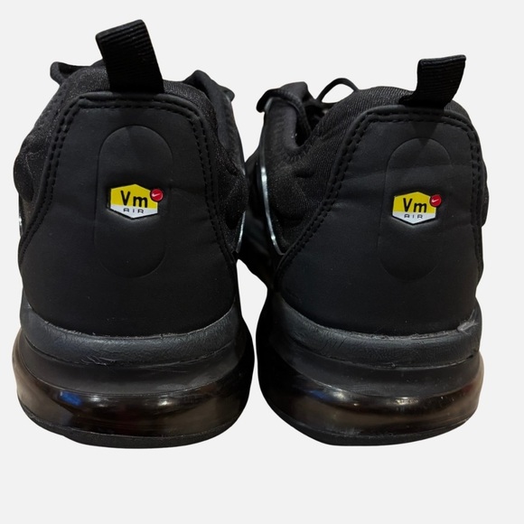 Nike Air Vapormax Plus Shoes Mens Size 12 Triple Black Sneakers 924453-004 main image 4